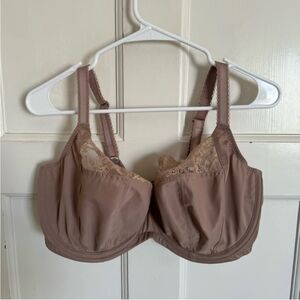 Sculptresse taupe lace trim underwire bra size 38G.